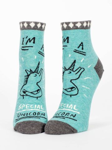 the-v-spot_im-a-special-unicorn-ankle-socks_blue-q