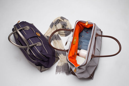 The-V-Spot_Cassia-Weekender-Indigo-and-Stone_Canopy-Verde