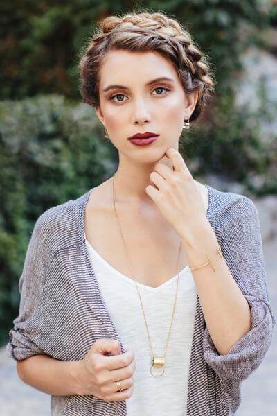 The V Spot_Revel Necklace Lifestyle_Purpose