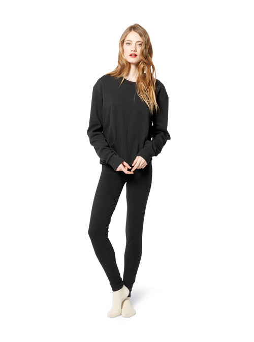 The-V-Spot_Sweatshirt-Black-1_Miakoda