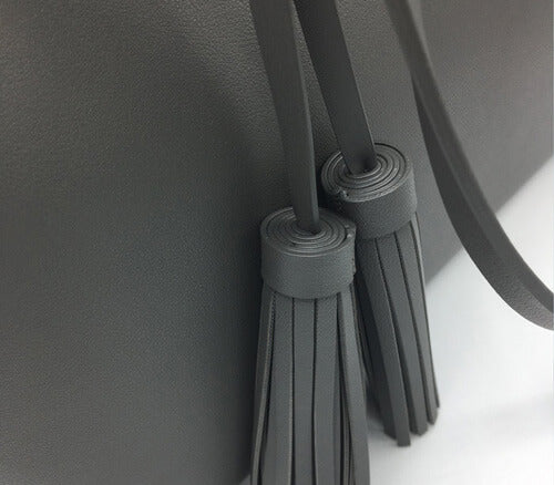 The-V-Spot_Tippi-Grey-2_Gunas