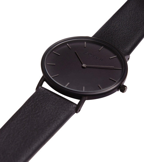 The-V-Spot_Votch-Watch-All-Black-38mm-1