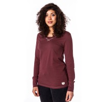 The V Spot_bleed_clothing_814f_tight_longsleeve_ladies_oxblood_studio_03