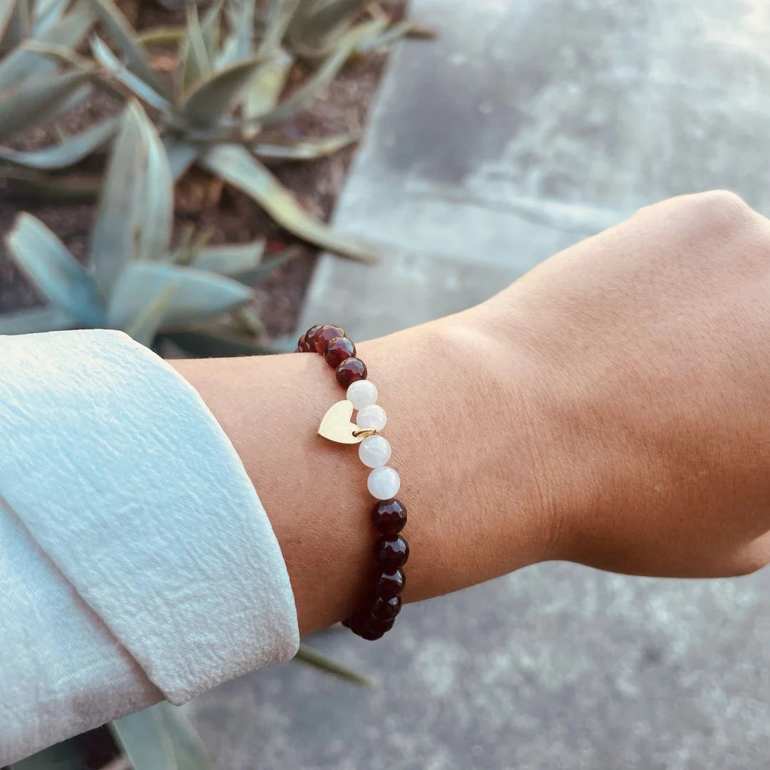 Gemstone Bracelet Lifestyle 1