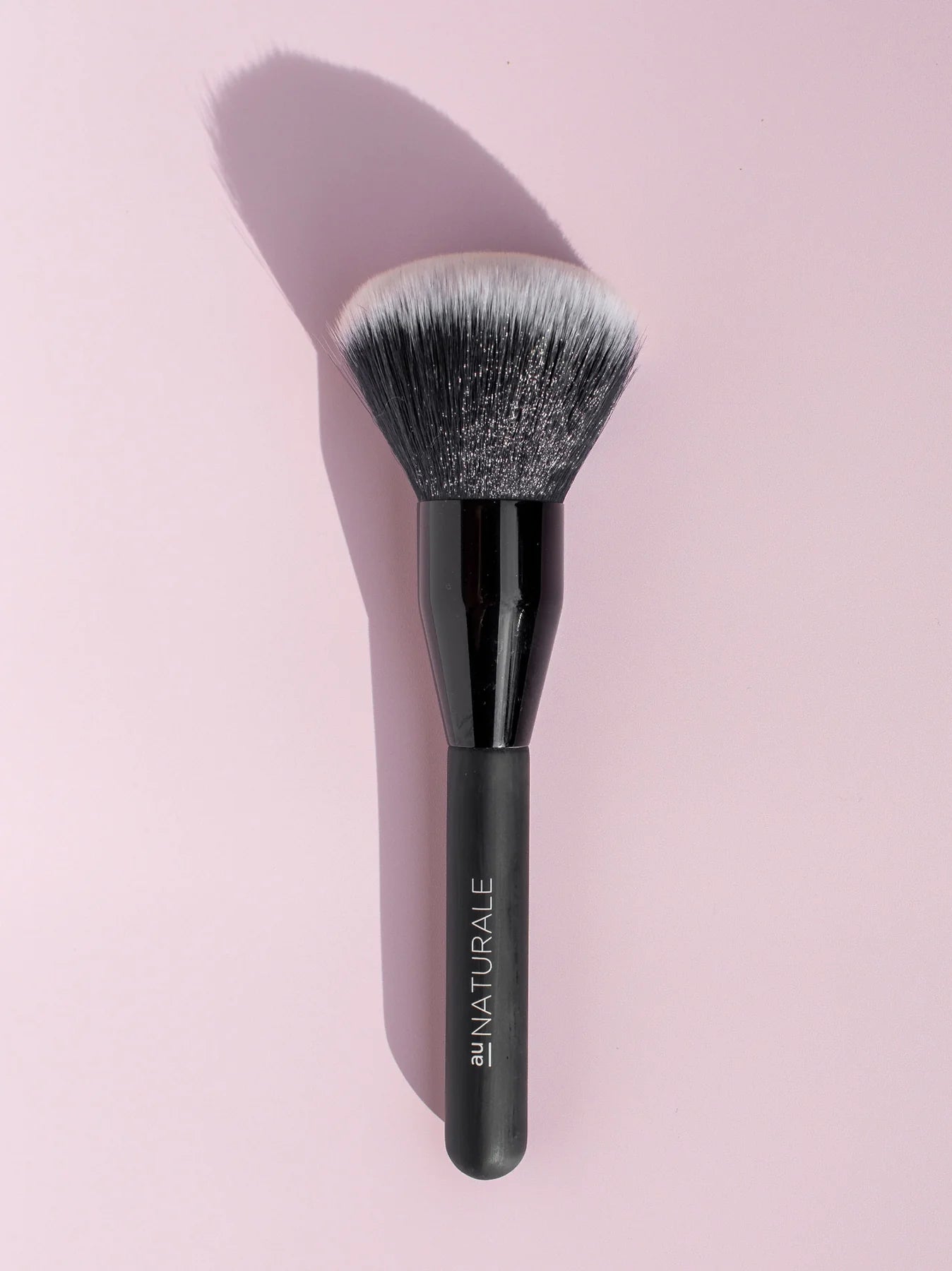 auN Foundation Brush