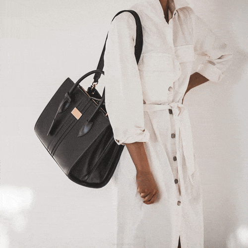 TVS Alex K 1.6.1 Maxi Tote Black Lifestyle Grape