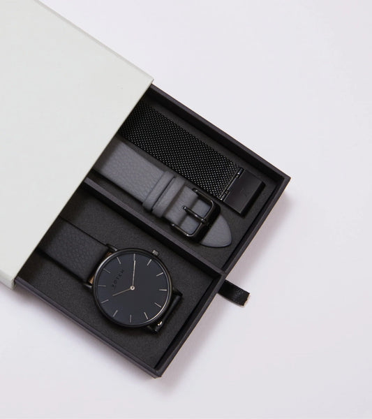 Votch All Black Classic Gift Set