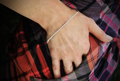 The-V-Spot_B1-Classic-Bracelet-Lifestyle_Tepla