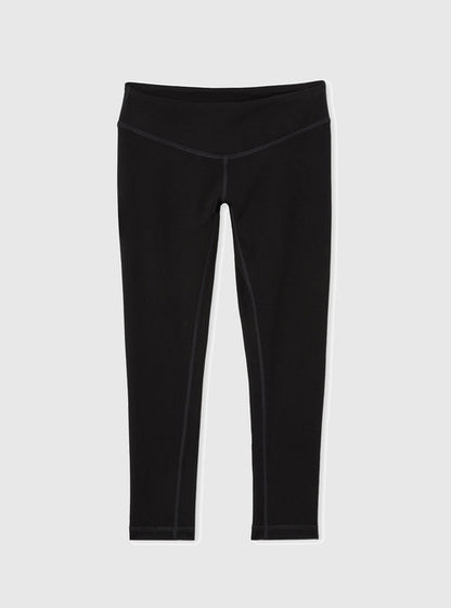 The-V-Spot_Half-Moon-Athletic-Crops_Miakoda