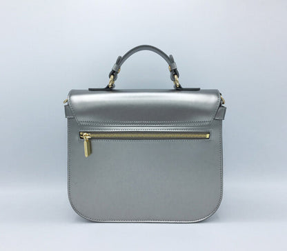 The-V-Spot_Ridley-Silver-2_Gunas