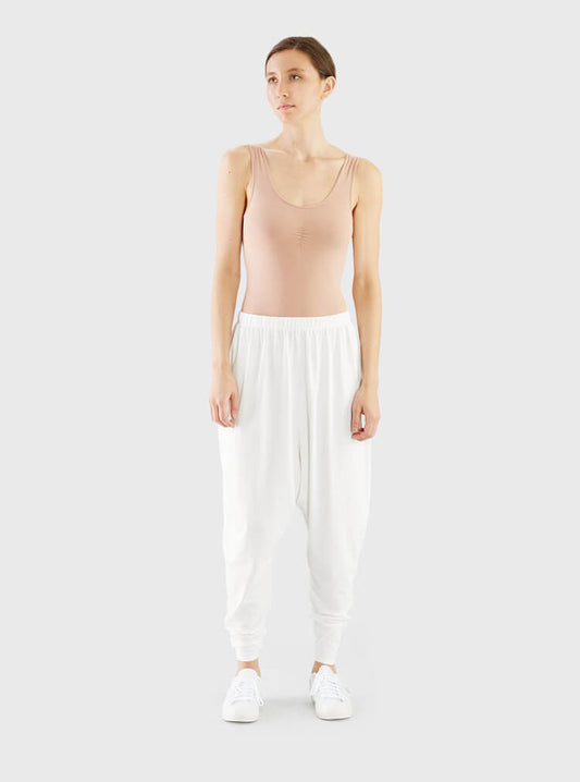 The V Spot_Slouchy Pant White_Miakoda